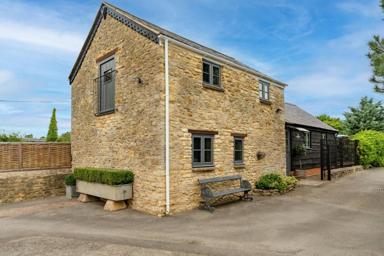 Buff Lodge Tackley 외부 사진